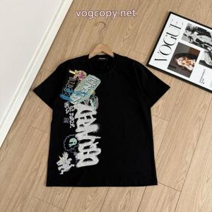半袖TシャツHOT本物保証 大好評アイテム 周りの視線を圧倒する新作DSQUARED2コピー 商品 販売
