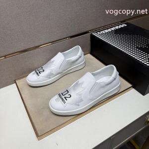 低価直輸入専門店 目を引く春夏トップス 大好評♪ DSQUARED2ブランド 偽物 激安 通販スニーカー..