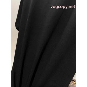 ブランド スーパー コピーDSQUARED2目を引き 今季トレンドをうまく取り 話題の新作到着tシャツ.