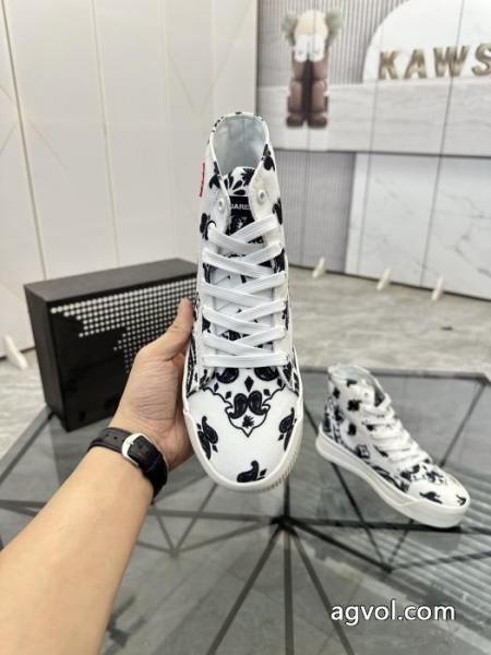 DSQUARED2赤字超特価限定アイテム 注目作品 １着は持つべき 2026ブランド スーパー コピースニーカー.. 5 
