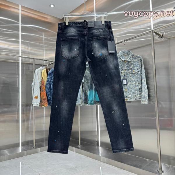 DSQUARED2スーパー コピー 販売ジーンズ今人気の秘訣 今季新作 ストリートに溢れるウェア 2