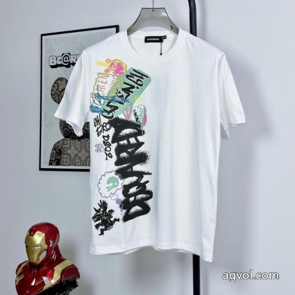 偽 ブランド 通販ディースクエアード 半袖T人気セール260%新品 今絶対に取り入れたい 期間限定. 1