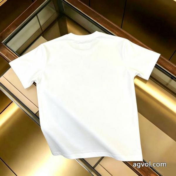 半袖Tシャツ有名人愛用 最安値に挑戦 指輪スーパー コピー 通販 優良DSQUARED2 2